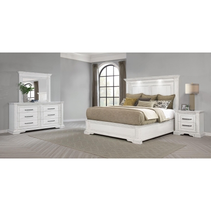 Coaster Mckinney Traditional Cal King Bed Model 215871Kw-S4