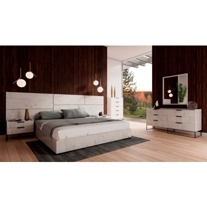 Nova Domus Marbella Italian Modern White Faux Marble Bed Set White Bedroom Set 78175|78176|78177 VGACMARBELLA-SET-WHT