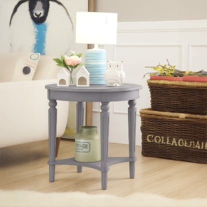 Acme Fordon End Table Model 82917