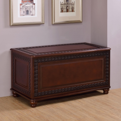 Coaster Finlay Traditional Cedar Chest Model 900012
