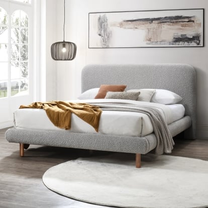 Acme Cleo Queen Bed Model BD02472Q