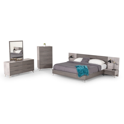 LA Furniture Bronx Italian Modern Grey Mirror VGACBRONX-MIR Contemporary Style by Vig Furnitrue Number 75455 Catch Home Goods
