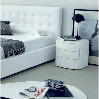 Drop Modern Italian White Ash Mini Nightstand White Nightstand 71117 VGSMDROP-NS1