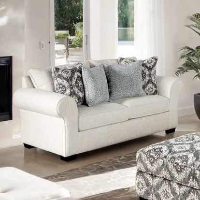 Furniture Of America Queensbury Transitional White Loveseat Model FM61113WH-LV