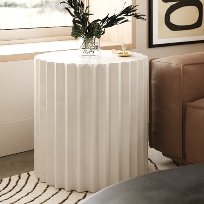LA Furniture Evadale Modern White Concrete End Table VGGR-685156-WHT Contemporary Style by Vig Furnitrue Number 81849 Catch Home Goods