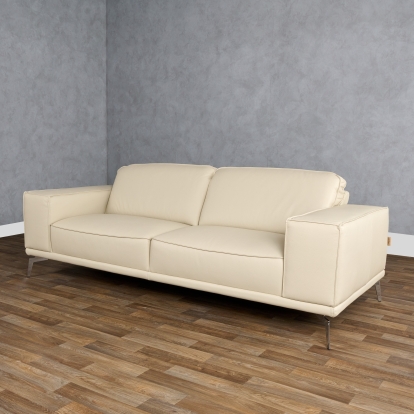 LA Furniture Soho Italian Off White Leather Sofa VGDTSOHO-SF-OFFWHT-S Contemporary Style by Vig Furnitrue Number 81705 Catch Home Goods