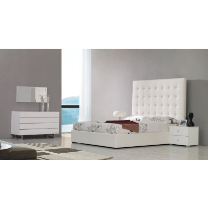 LA Furniture Lyrica White Leatherette With Crystals Bed VGKCLYRICAWHT-CRY Contemporary Style by Vig Furnitrue Number 12852|13629|13630 Catch Home Goods