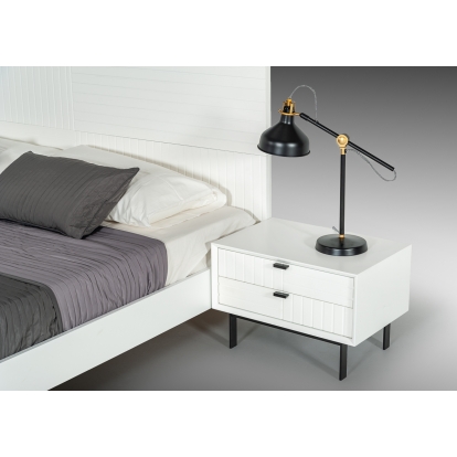Nova Domus Valencia Contemporary White Nightstand White Nightstand 74773 VGMABR-76-NS