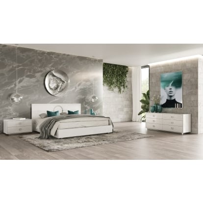 LA Furniture Queen Ovidius + Victoria Modern White Crocodile Lacquer Bedroom Set VGUN-OVIDVICT-SET-WHT-Q Contemporary Style by Vig Furnitrue Number 83447 Catch Home Goods